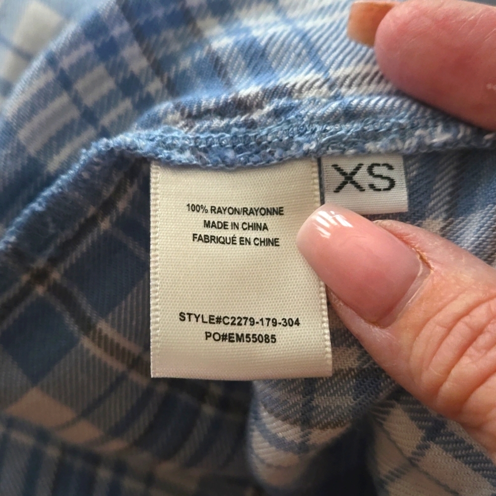 Cloth & Stone Women's Plaid Flannel Shirt - Picture 6 of 7